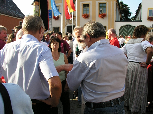 2003_0725_tca_ev__kirchweih_einzug_0000001.jpg