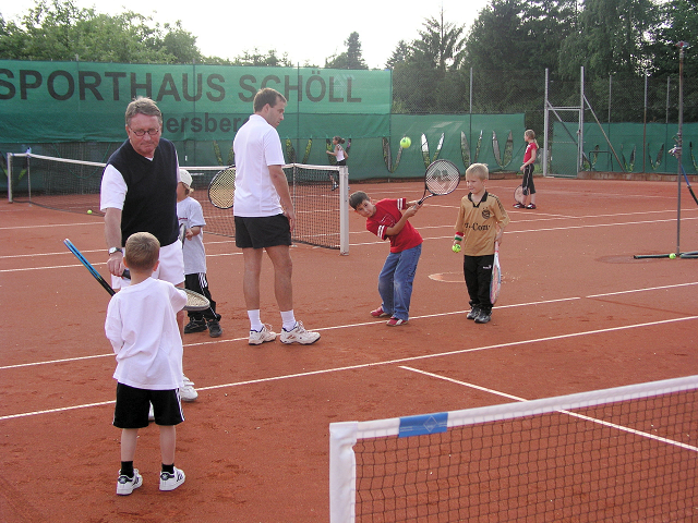 2005_0711_tca_ev__meet_tennis_&_friends_in_allersberg_eine_aktion_der_aok_und_tennisclub_allersberg_0000005.jpg