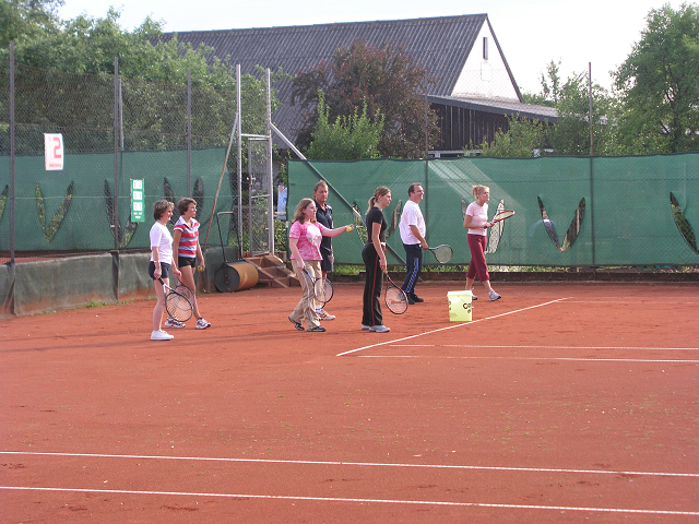 2005_0711_tca_ev__meet_tennis_&_friends_in_allersberg_eine_aktion_der_aok_und_tennisclub_allersberg_0000016.jpg