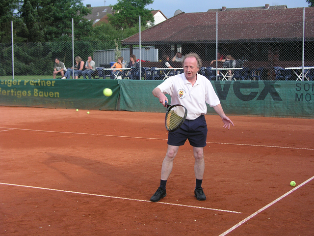 2005_0711_tca_ev__meet_tennis_&_friends_in_allersberg_eine_aktion_der_aok_und_tennisclub_allersberg_0000029.jpg