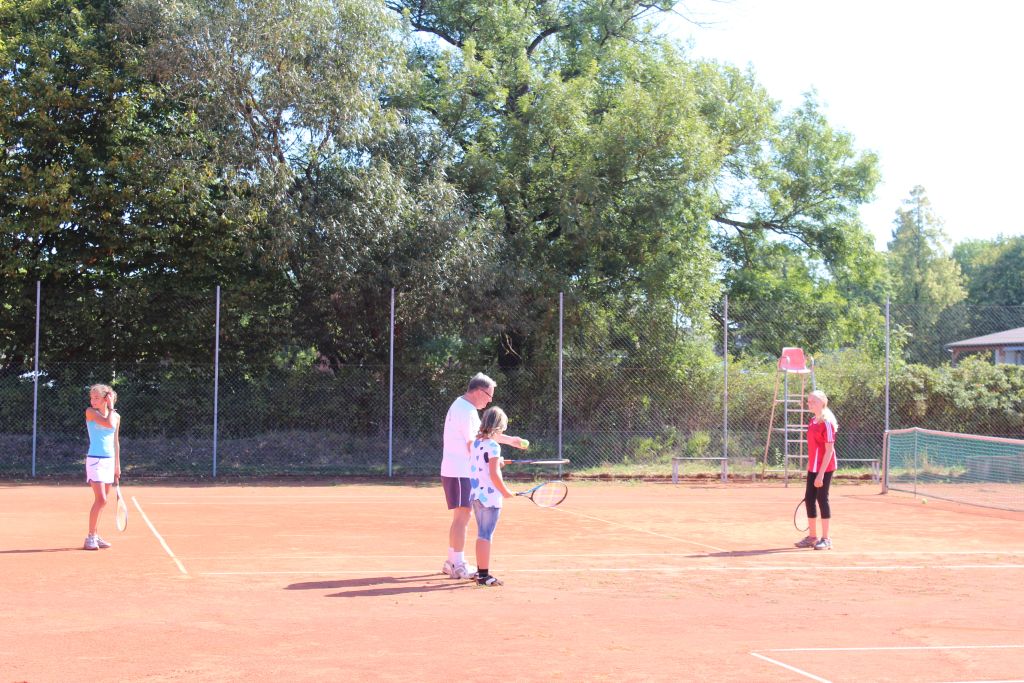 2012_0829_tca_ev__ferientennis_schnuppertennis_0000013.jpg