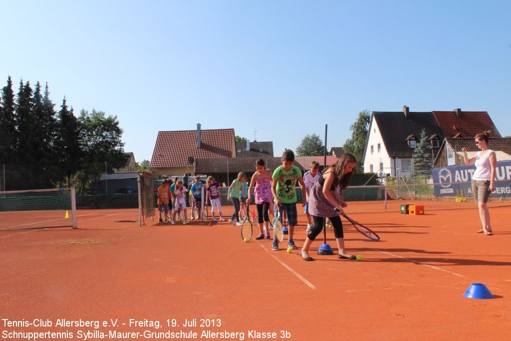 2013_0719_tca_ev__schnuppertennis_sybilla_maurer_grundschule_allersberg_klasse_3b_0000008.jpg
