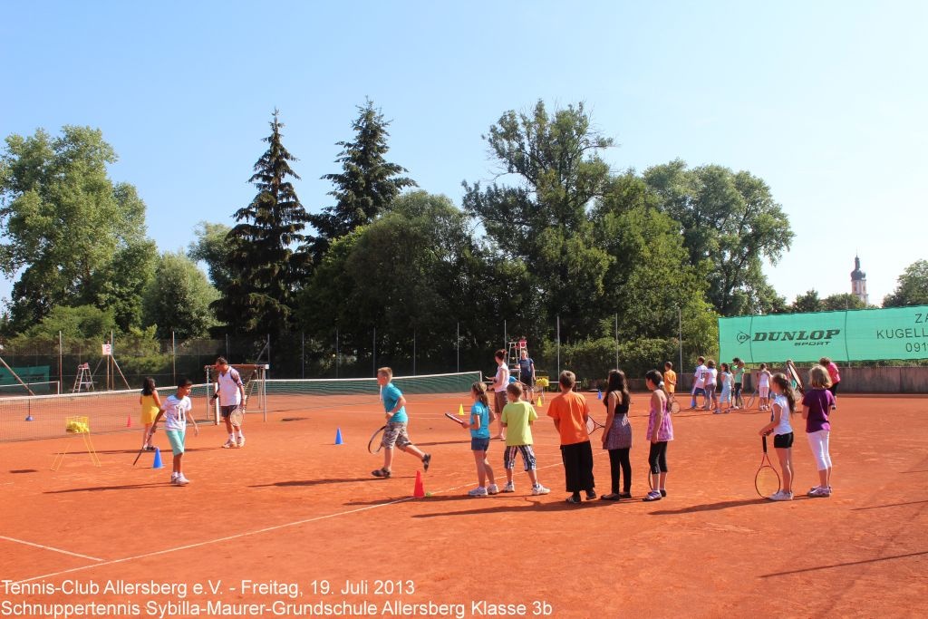 2013_0719_tca_ev__schnuppertennis_sybilla_maurer_grundschule_allersberg_klasse_3b_0000014.jpg