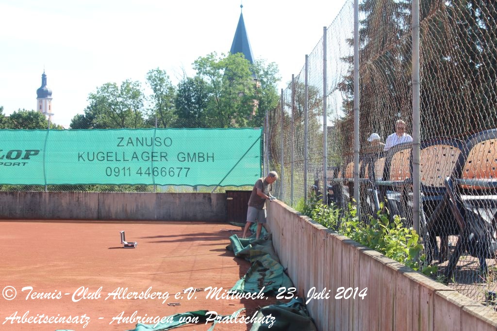2014_0723_tca_ev__arbeitseinsatz_prallschutz_fuer_platz_1_und_platz_2_0000021.jpg