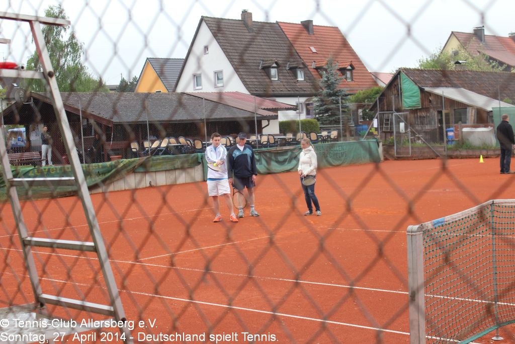 2014_0427_tca_ev__deutschland_spielt_tennis_in_allersberg_eine_aktion_der_barmer_gek_und_tennisclub_allersberg_0000012.jpg