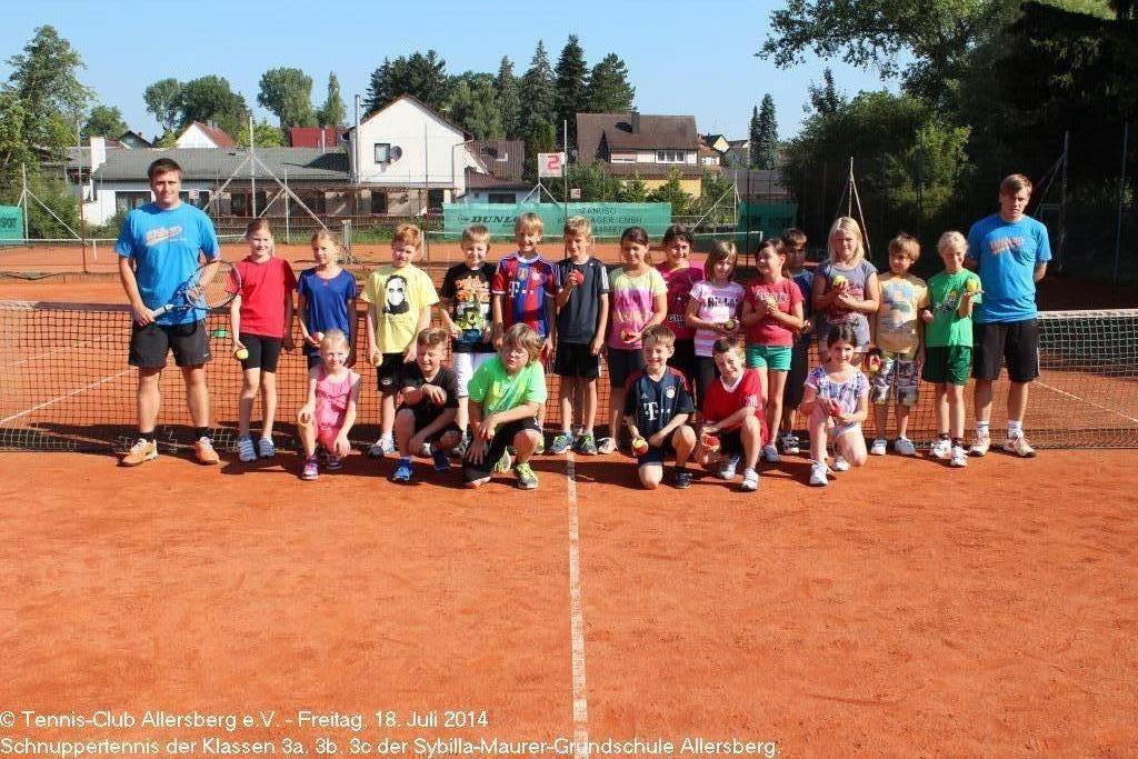 2014_0718_tca_ev__schnuppertennis_sybilla_maurer_grundschule_allersberg_klassen_3abc_0000028.jpg