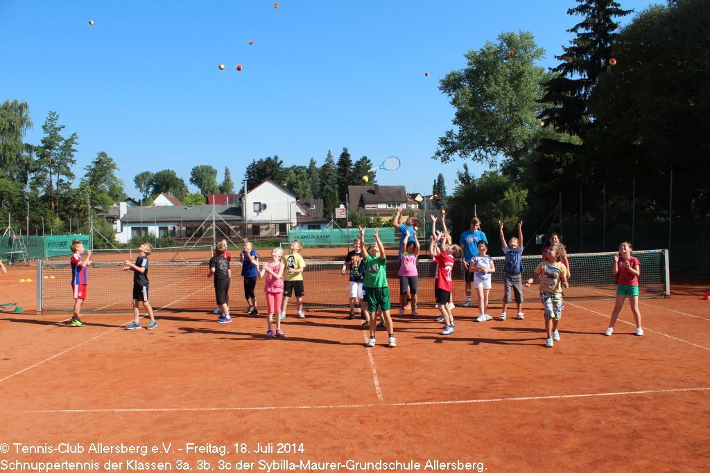 2014_0718_tca_ev__schnuppertennis_sybilla_maurer_grundschule_allersberg_klassen_3abc_0000031.jpg