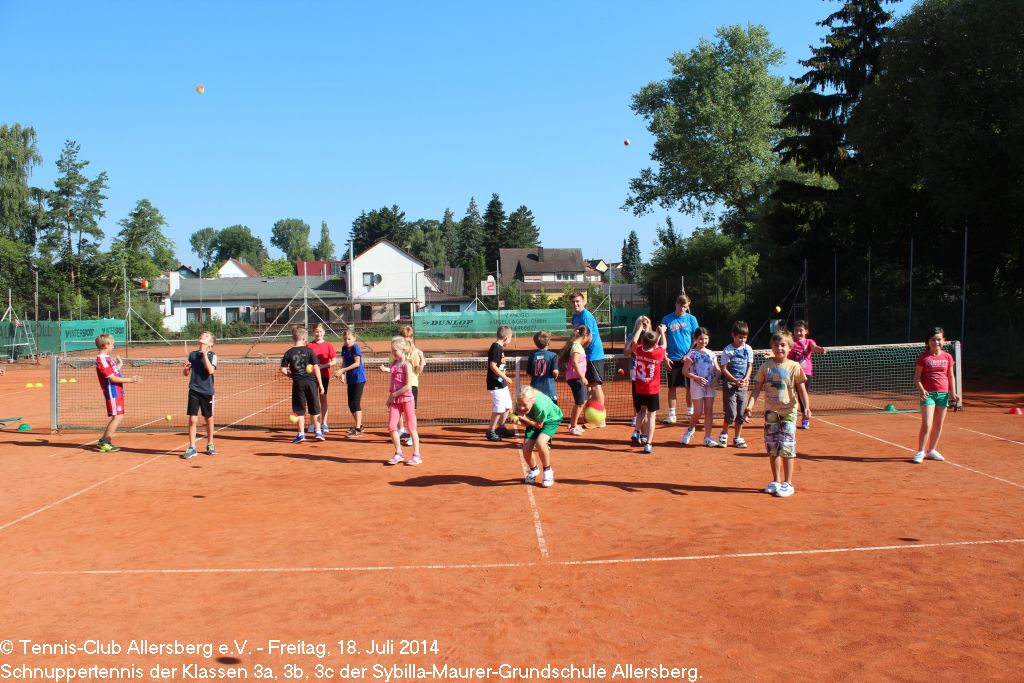 2014_0718_tca_ev__schnuppertennis_sybilla_maurer_grundschule_allersberg_klassen_3abc_0000033.jpg