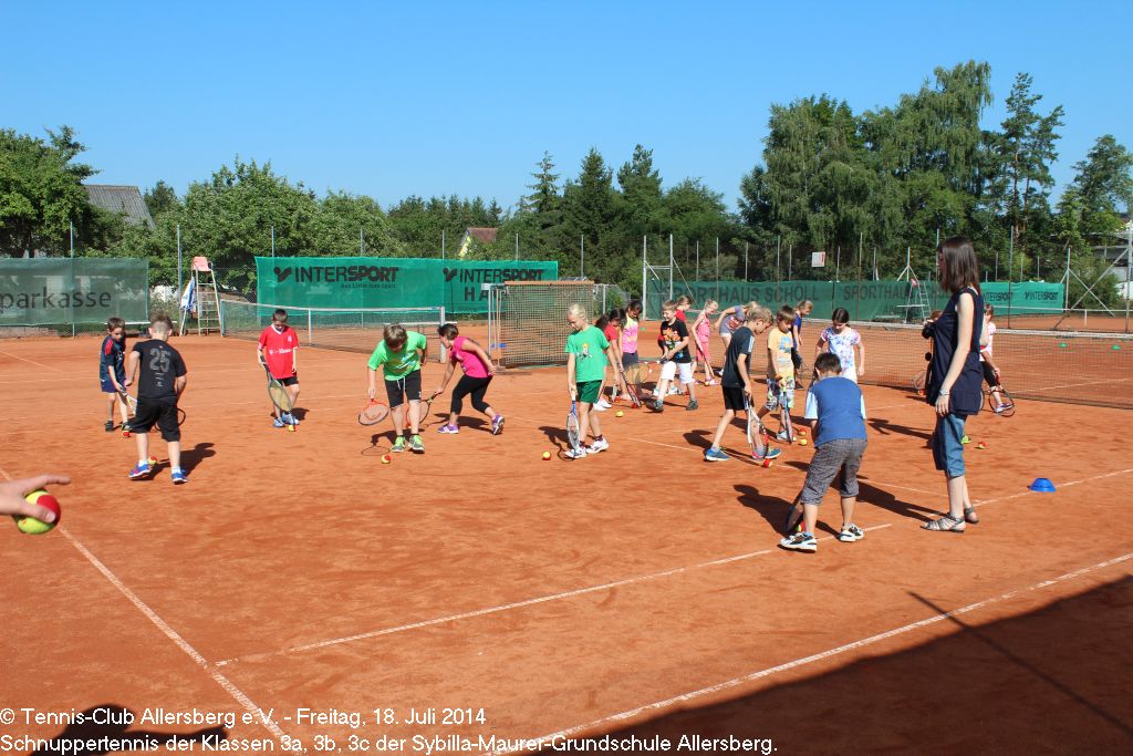 2014_0718_tca_ev__schnuppertennis_sybilla_maurer_grundschule_allersberg_klassen_3abc_0000038.jpg