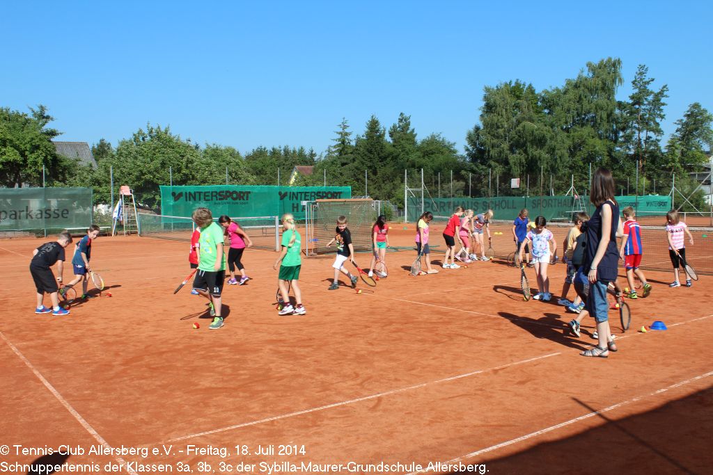 2014_0718_tca_ev__schnuppertennis_sybilla_maurer_grundschule_allersberg_klassen_3abc_0000039.jpg