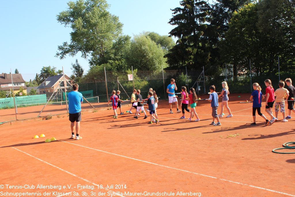 2014_0718_tca_ev__schnuppertennis_sybilla_maurer_grundschule_allersberg_klassen_3abc_0000048.jpg