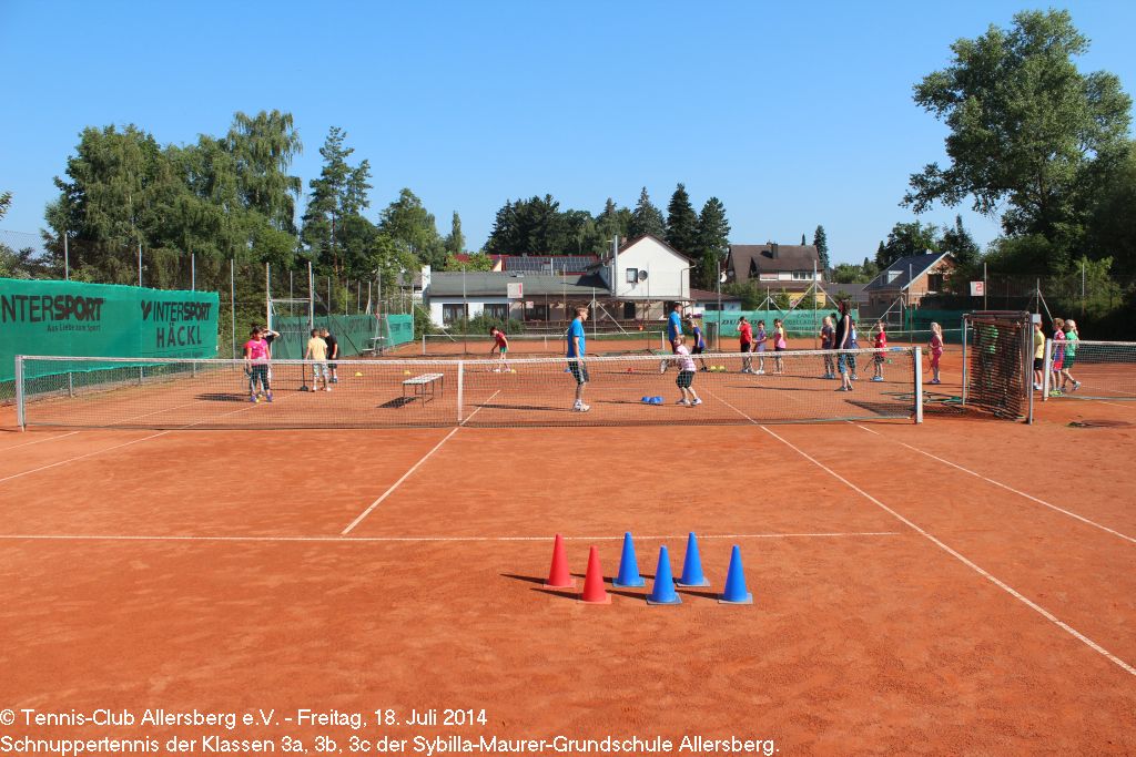 2014_0718_tca_ev__schnuppertennis_sybilla_maurer_grundschule_allersberg_klassen_3abc_0000054.jpg