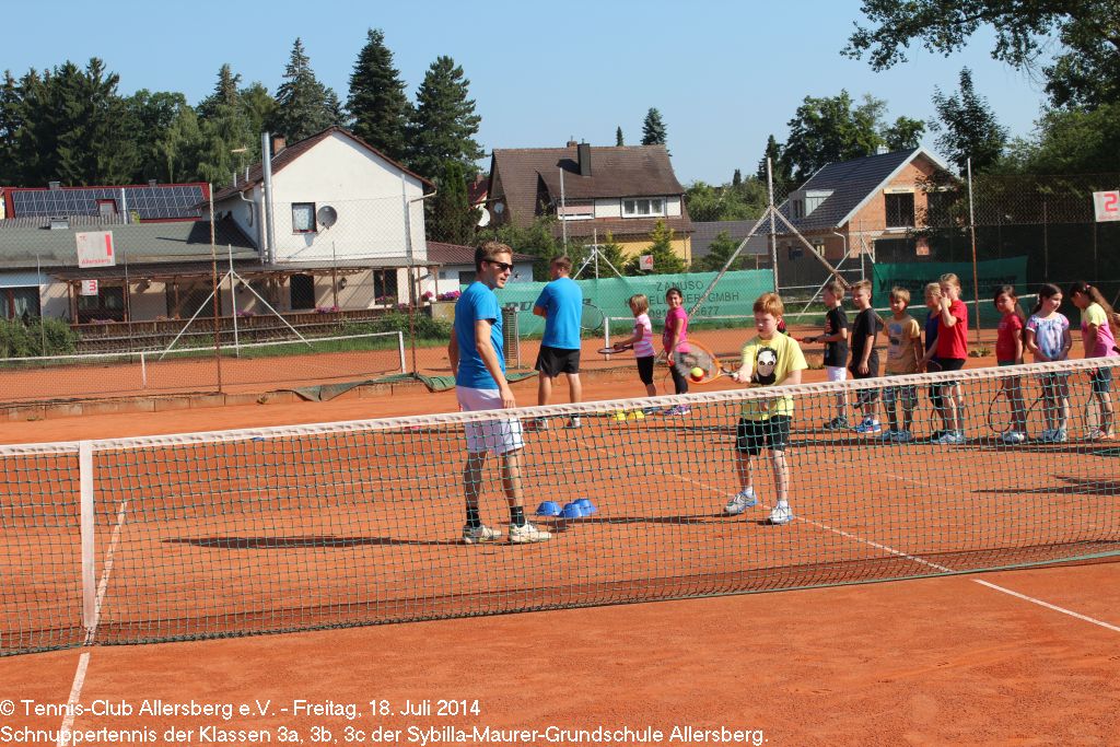 2014_0718_tca_ev__schnuppertennis_sybilla_maurer_grundschule_allersberg_klassen_3abc_0000056.jpg
