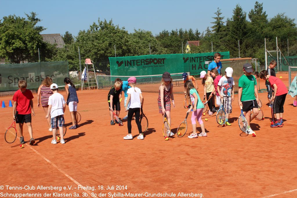 2014_0718_tca_ev__schnuppertennis_sybilla_maurer_grundschule_allersberg_klassen_3abc_0000067.jpg