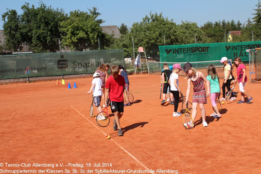 2014_0718_tca_ev__schnuppertennis_sybilla_maurer_grundschule_allersberg_klassen_3abc_0000068.jpg