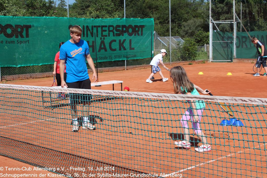 2014_0718_tca_ev__schnuppertennis_sybilla_maurer_grundschule_allersberg_klassen_3abc_0000072.jpg
