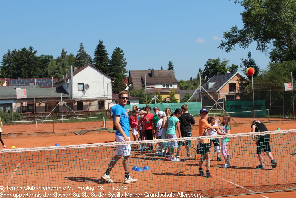 2014_0718_tca_ev__schnuppertennis_sybilla_maurer_grundschule_allersberg_klassen_3abc_0000076.jpg