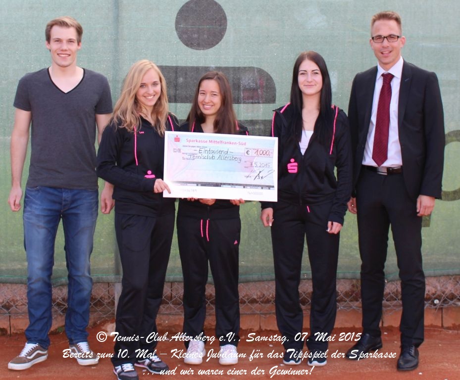 2015_0507_tca_ev__spende_sparkasse_mittelfranken_sued_fuer_trainings_anzuege_juniorinnen_18_kreisklasse_2_0000001.jpg