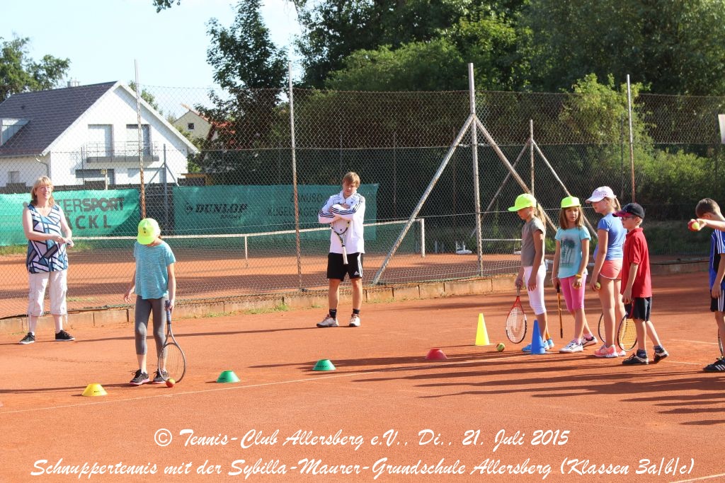 2015_0721_tca_ev__schnuppertennis_sybilla_maurer_grundschule_allersberg_klassen_3abc_0000010.jpg
