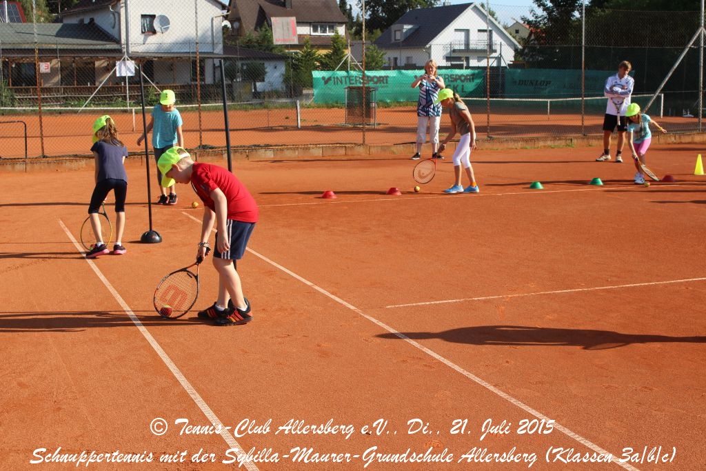 2015_0721_tca_ev__schnuppertennis_sybilla_maurer_grundschule_allersberg_klassen_3abc_0000012.jpg
