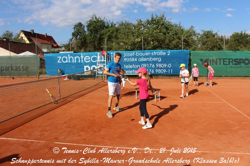 2015_0721_tca_ev__schnuppertennis_sybilla_maurer_grundschule_allersberg_klassen_3abc_0000016.jpg
