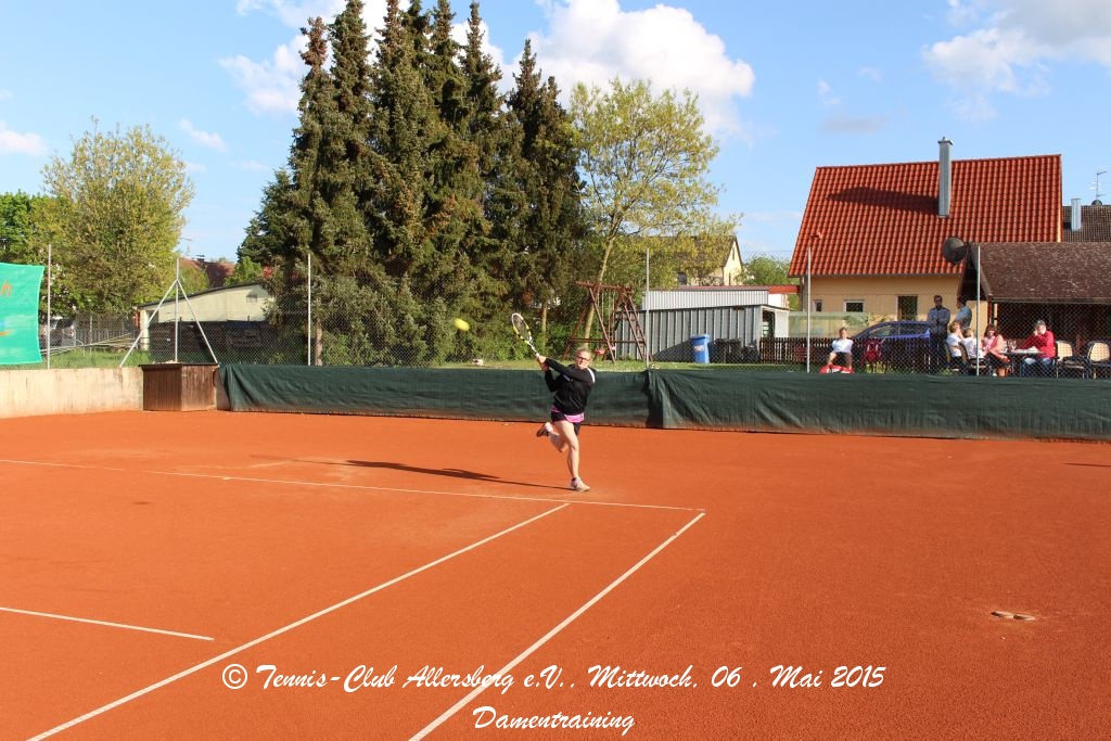 2015_0505_tca_ev__erwachsenen_training_damen_0000005.jpg