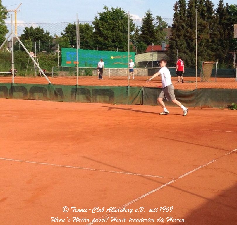 2015_0528_tca_ev__erwachsenen_training_herren_1_2_3_0000022.jpg