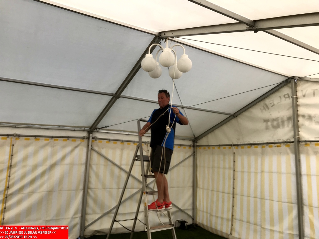 2019_0829_tca_ev__50_jaehriges_jubilaeum_stromleitungen_kabel_verlegen_sowie_zeltgarnituren_aufstellen_00000010.jpg